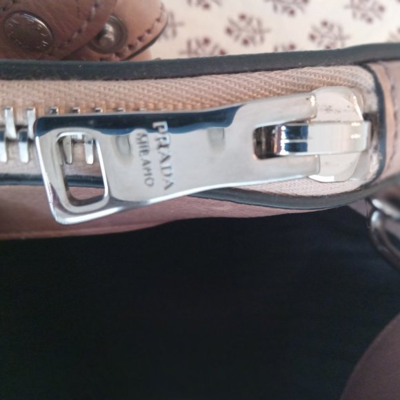 Prada Glace handbag - Picture 11 of 15